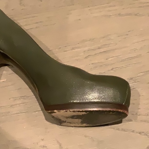 YSL dark green pumps
